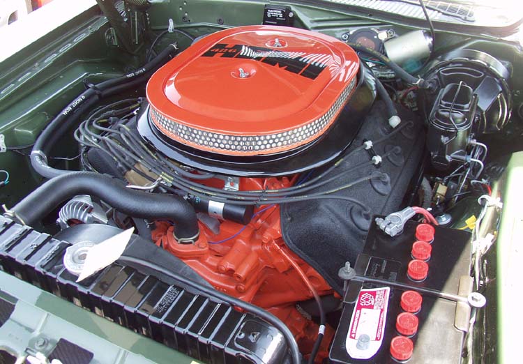 70 Dodge Challenger Coupe w/Hemi V8