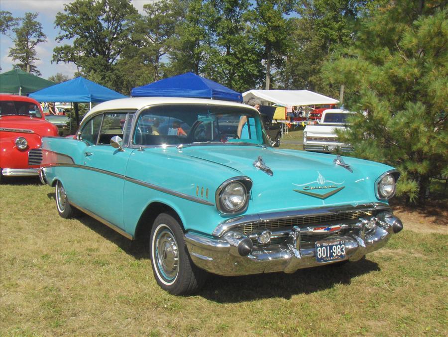 57 Chevy 2dr Hardtop